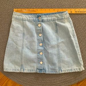 Light wash button down jean skirt (26), H&M